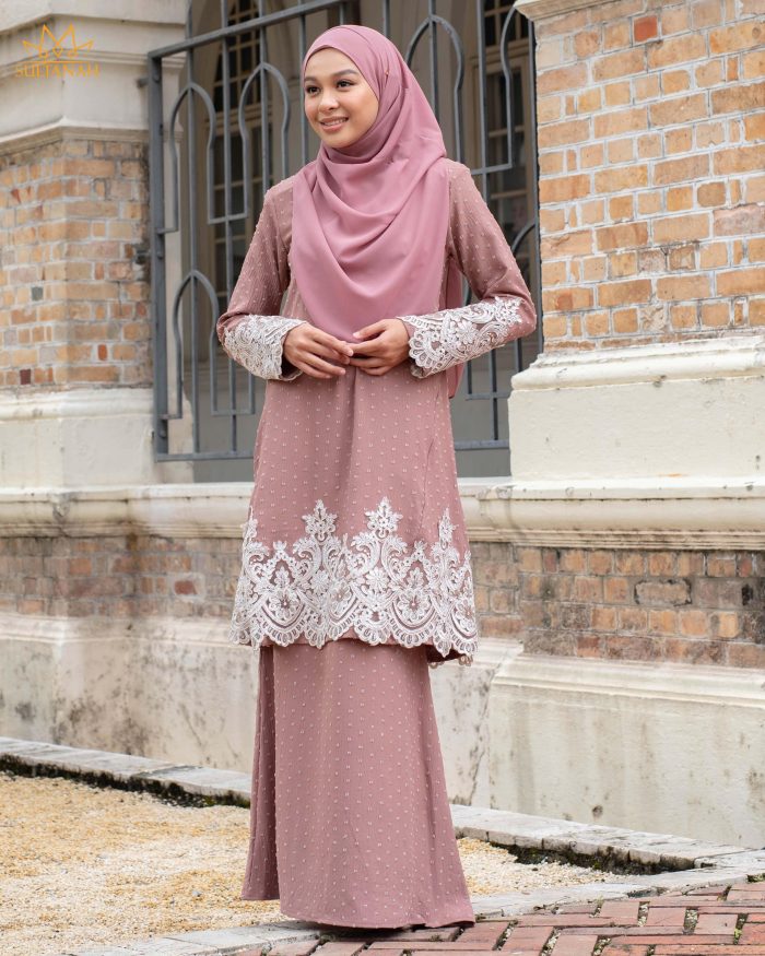 Baju Kurung Pahang Lace Ramadhani - Dusty Pink