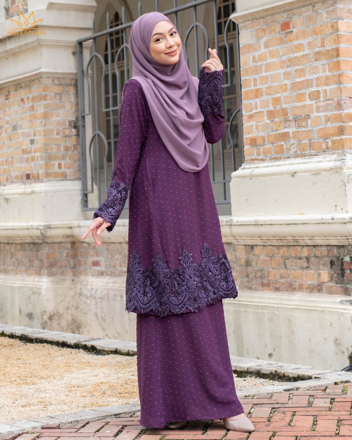 Baju Kurung Pahang Lace Ramadhani - Purple Mauve