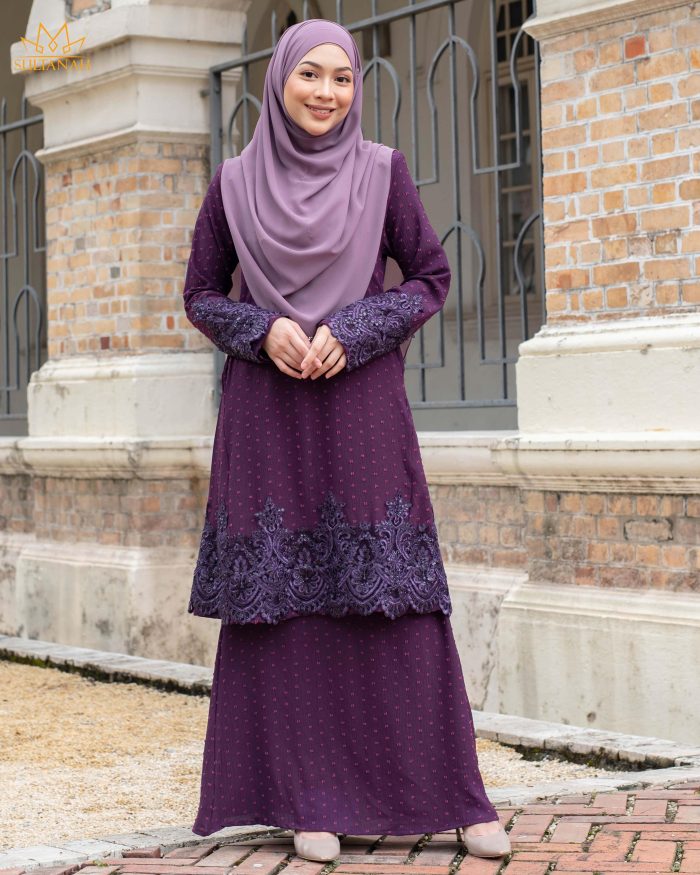 Baju Kurung Pahang Lace Ramadhani - Purple Mauve - Image 2