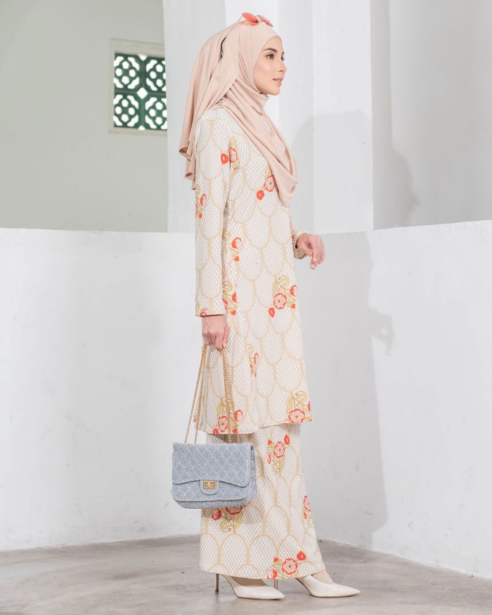 Baju Kurung Pahang Laura Printed - Roman Summer - Image 2