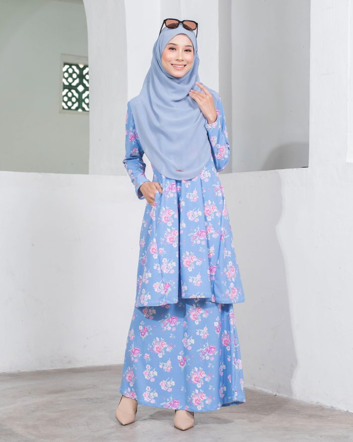 Baju Kurung Pahang Laura Printed - Vardia Blue