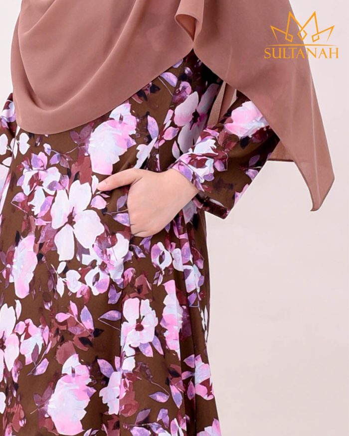 Baju Kurung Pahang Muneera - Pecan Brown - Image 3