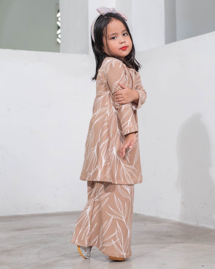 Baju Kurung Pahang Laura Printed Kids - Aspen Brown