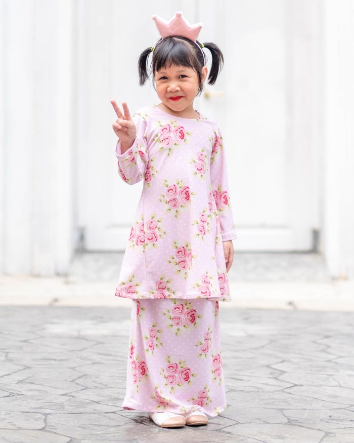 Baju Kurung Pahang Laura Printed Kids - Rosy Pink - Image 2