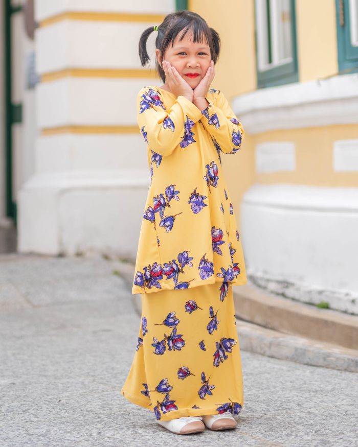 Baju Kurung Pahang Laura Printed Kids - Villea Blonde