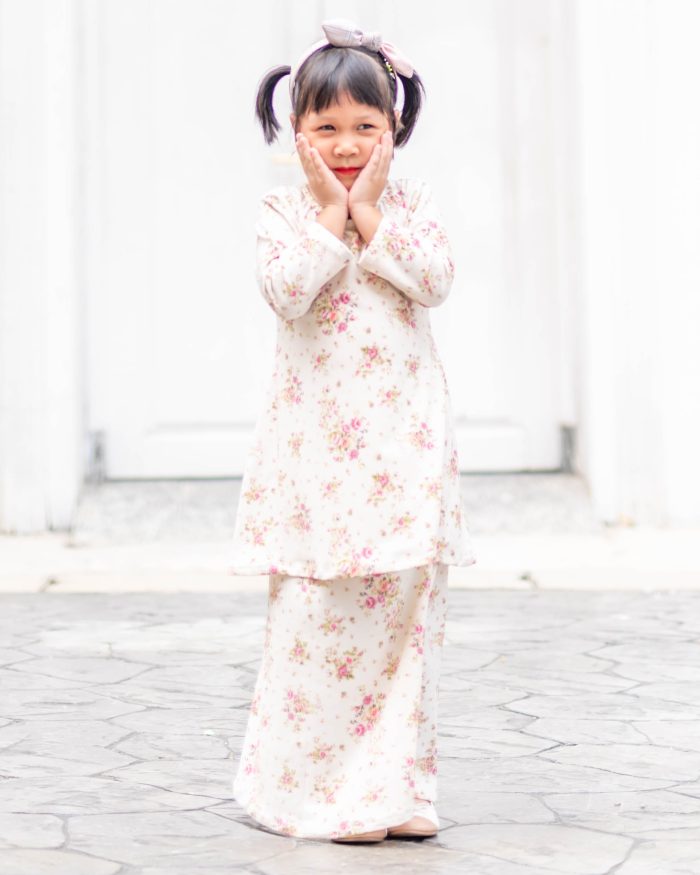 Baju Kurung Pahang Laura Printed Kids - Vintage Oleander