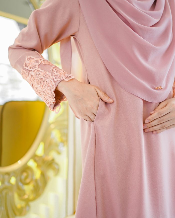 Baju Kurung Pahang Majeeda 2.0 - Peachy Pink - Image 5