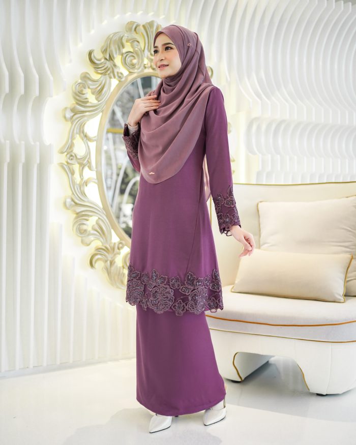 Baju Kurung Pahang Majeeda 2.0 - Plum Purple