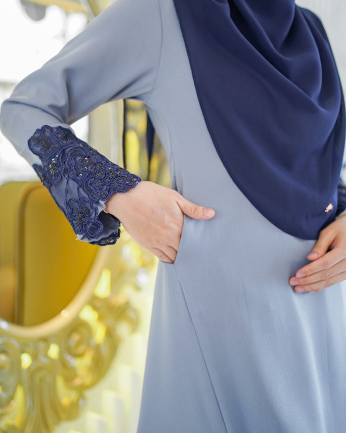 Baju Kurung Pahang Majeeda 2.0 - Stone Blue - Image 5