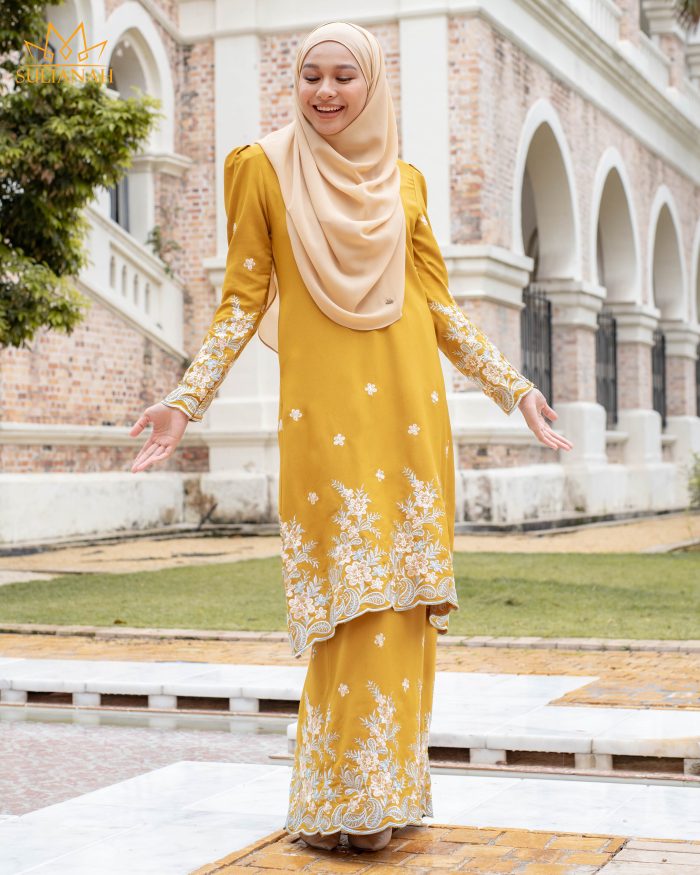 Baju Kurung Riau Puffy Sulam Melati - Gold Mustard