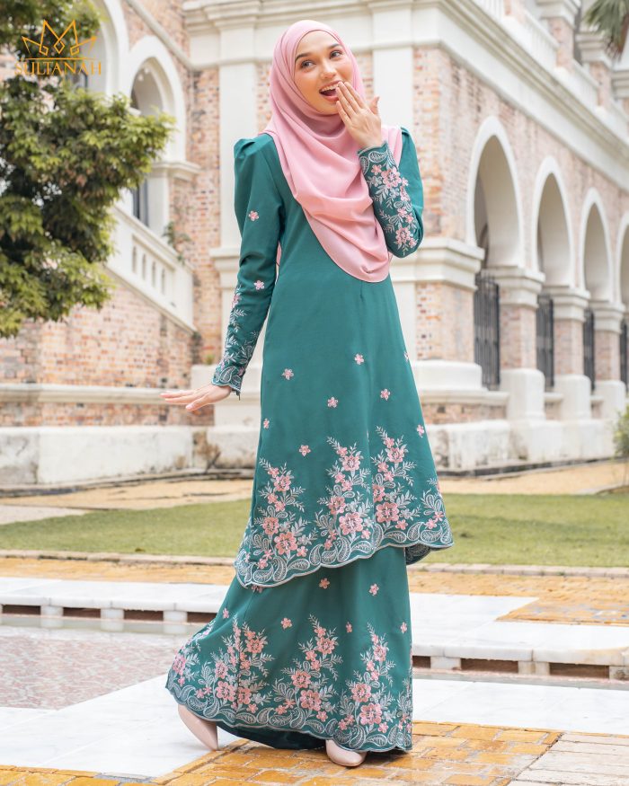 Baju Kurung Riau Puffy Sulam Melati - Pine Green