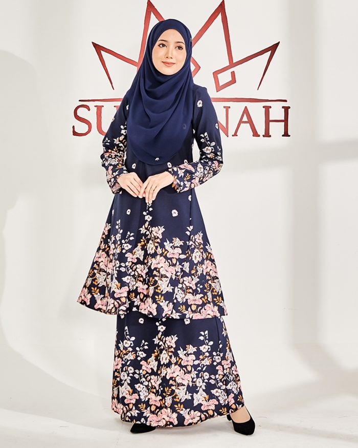 Baju Kurung Pahang Sultanah Bahiyah Gold - Navy Blue