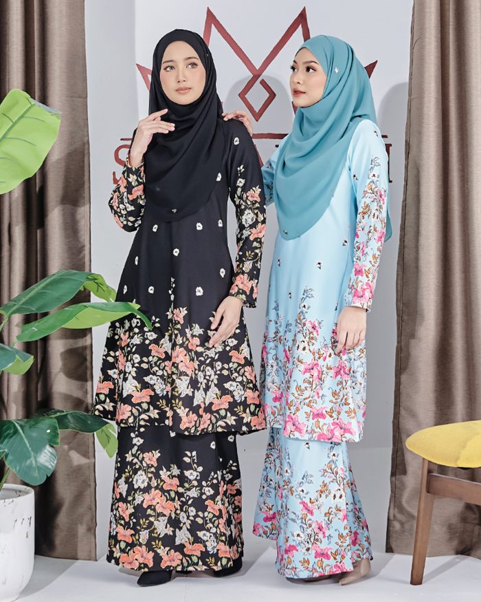 Baju Kurung Pahang Sultanah Bahiyah Gold - Navy Blue - Image 4