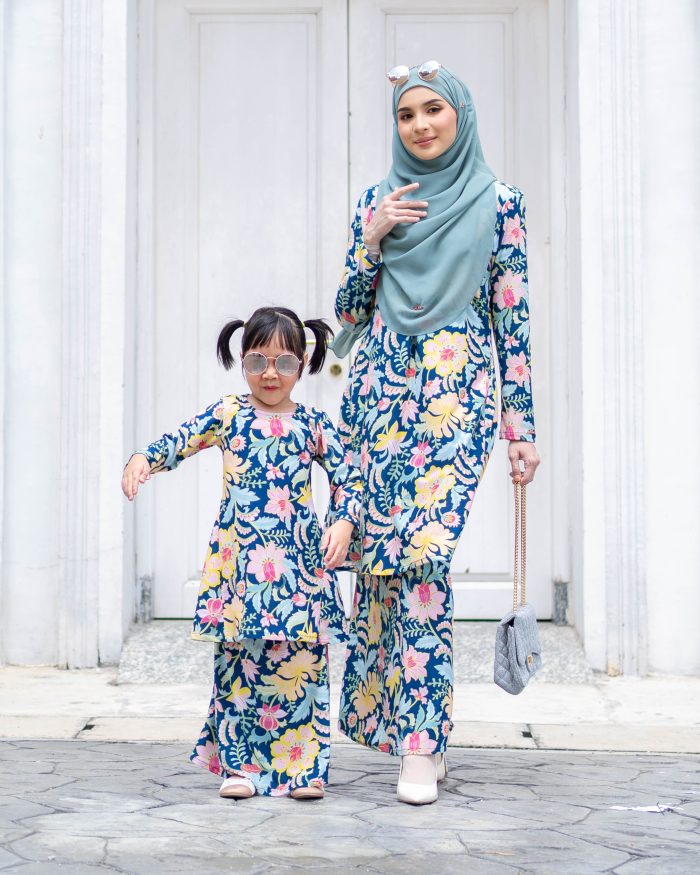 Baju Kurung Pahang Laura Printed - Batik Winter - Image 5