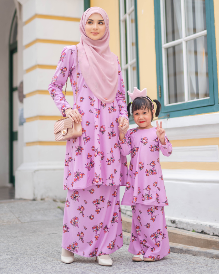 Baju Kurung Pahang Laura Printed - Villea Pink - Image 3