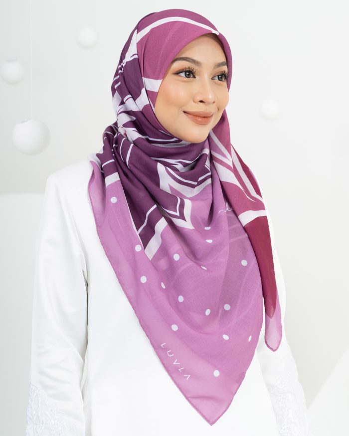 Tudung Bawal Bunga Lawang - Plum Paradise - Image 2