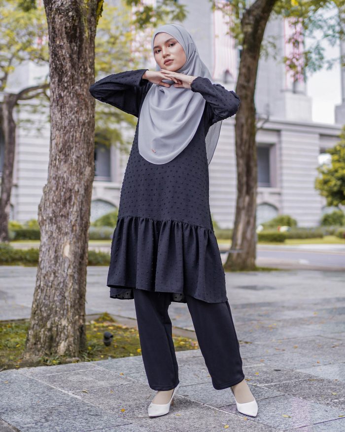 Tunic Ruffle Riska - Chic Black - Image 3