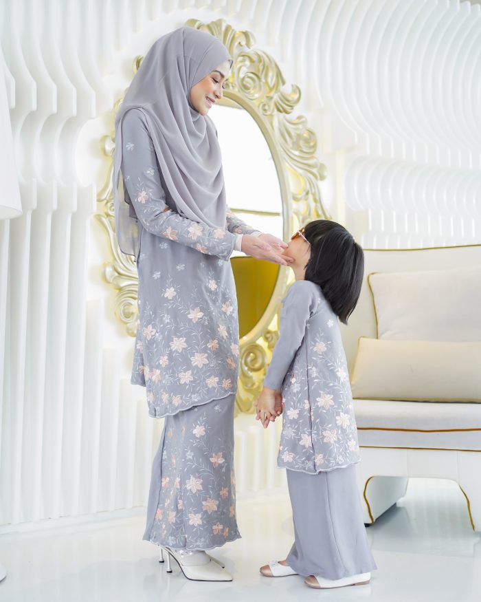 Baju Kurung Riau Sulam Rasyiqah - Cloud Grey - Image 5