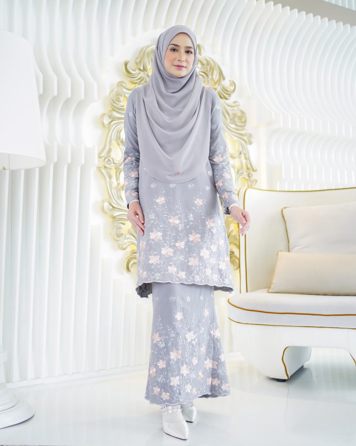 Baju Kurung Riau Sulam Rasyiqah - Cloud Grey - Image 3