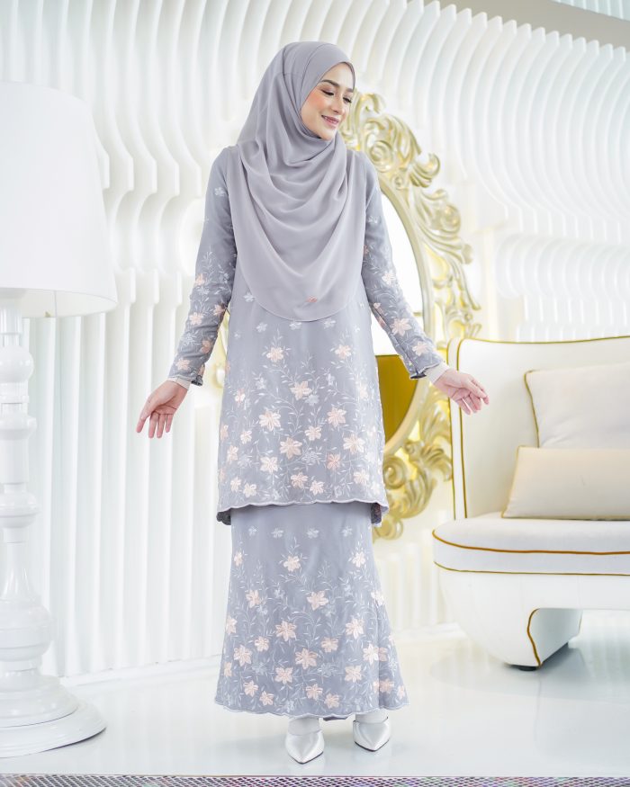 Baju Kurung Riau Sulam Rasyiqah - Cloud Grey