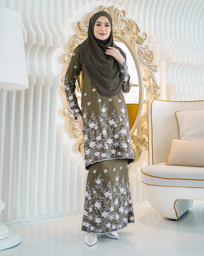 Baju Kurung Riau Sulam Rasyiqah - Olive Green - Image 2