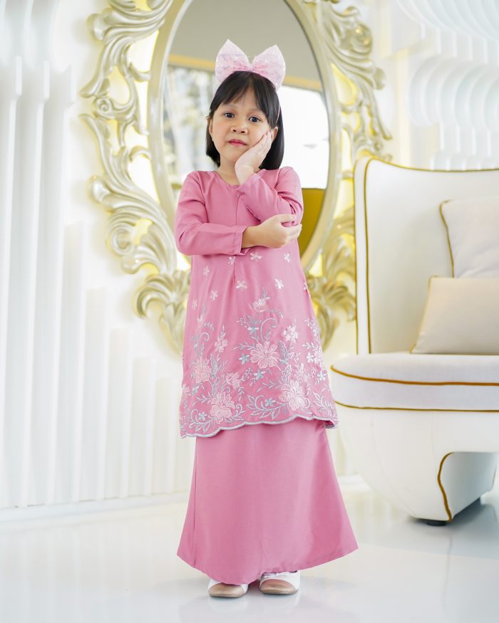 Baju Kurung Riau Sulam Rasheeda Kids - Amaranth Pink