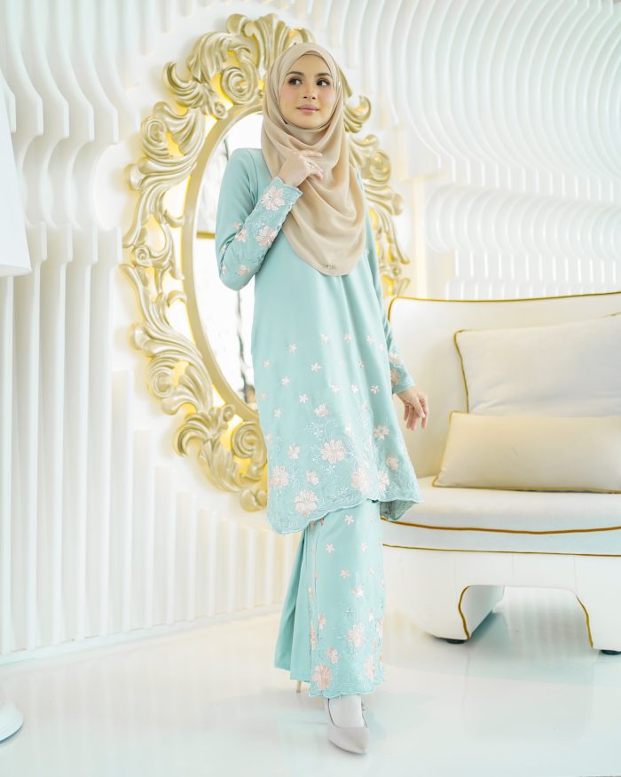 Baju Kurung Riau Sulam Rasheeda - Mint Green