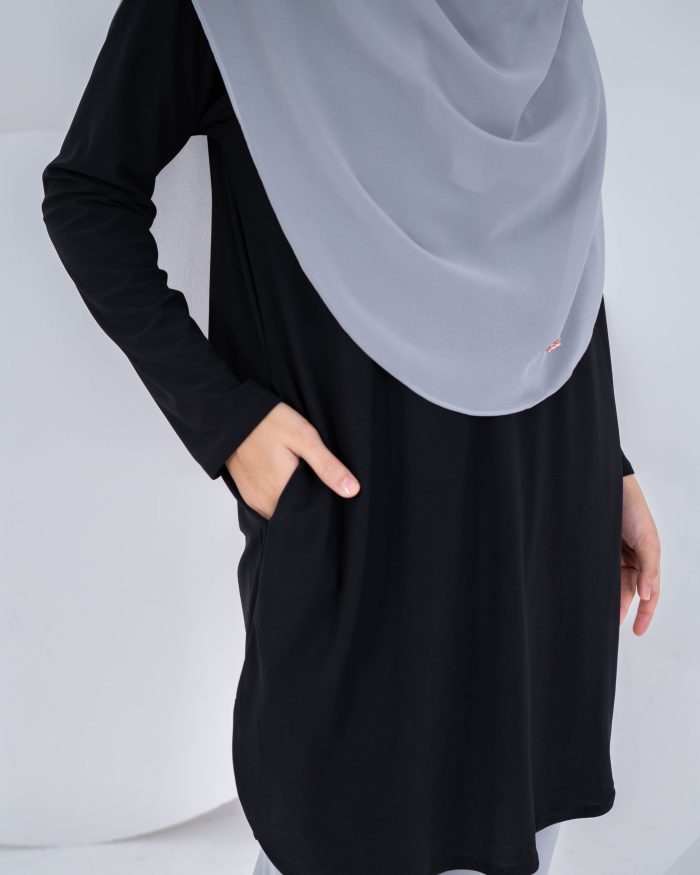 Blouse Laiqa - Matte Black - Image 3