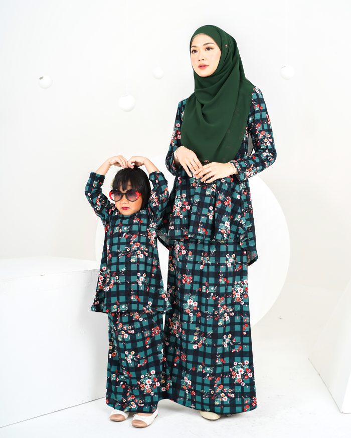 Baju Kurung Lola Printed Kids 2.0 - Claude Checkered - Image 3