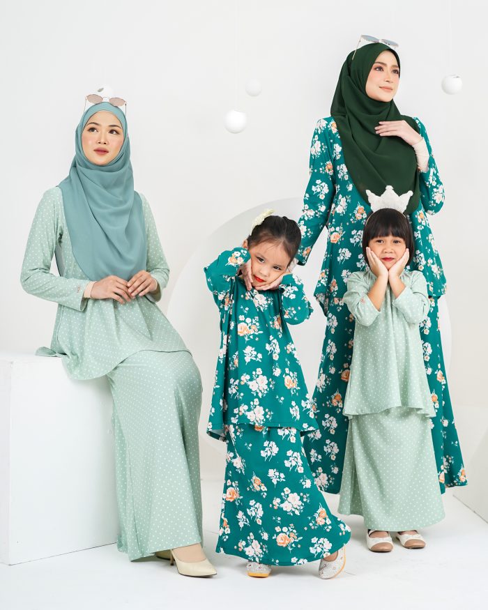 Baju Kurung Lola Printed 2.0 - Vardia Emerald - Image 8