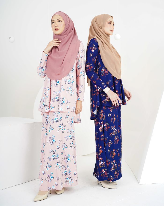 Baju Kurung Lola Printed Kids 2.0 - Dianthus Blue - Image 4