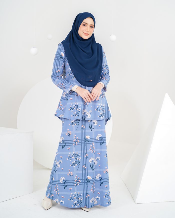 Baju Kurung Lola Printed 2.0 - Fairytale Hortensia - Image 2