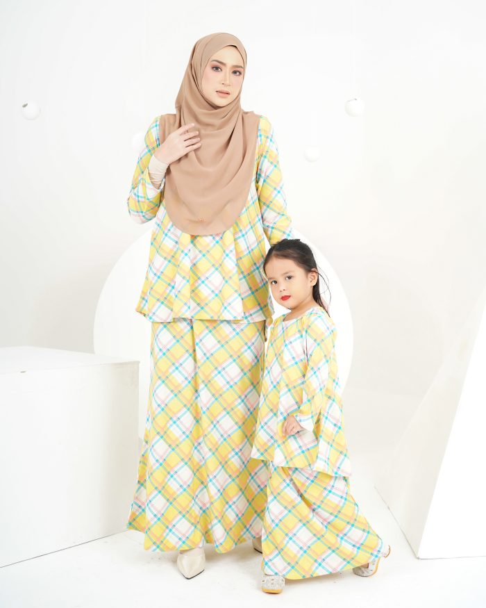 Baju Kurung Lola Printed Kids 2.0 - Gingham Sun - Image 3