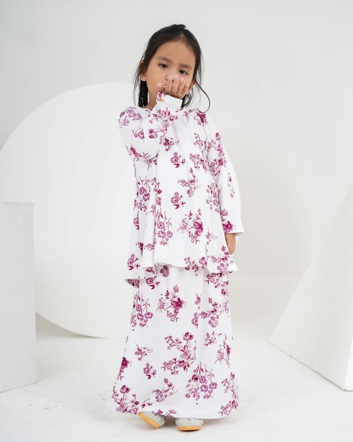 Baju Kurung Lola Printed Kids 2.0 - Dianthus Offwhite - Image 2