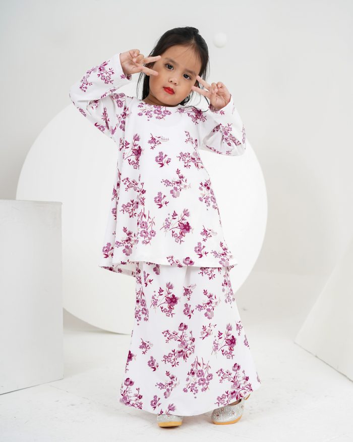 Baju Kurung Lola Printed Kids 2.0 - Dianthus Offwhite