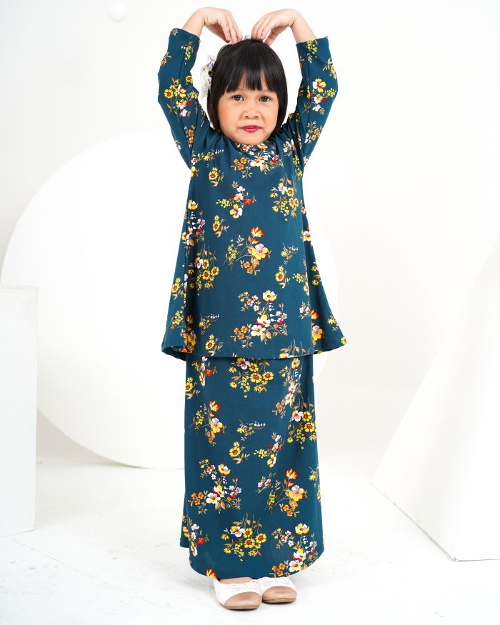 Baju Kurung Lola Printed Kids 2.0 - Dianthus Pine