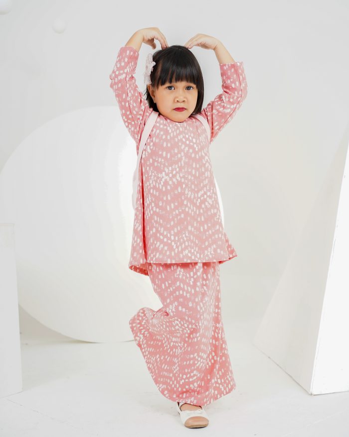 Baju Kurung Lola Printed Kids 2.0 - Salmon Monet