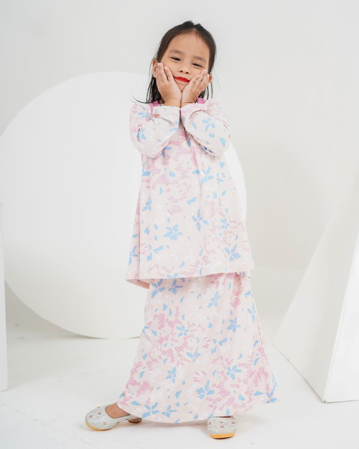 Baju Kurung Lola Printed Kids 2.0 - Sweet Spring - Image 3
