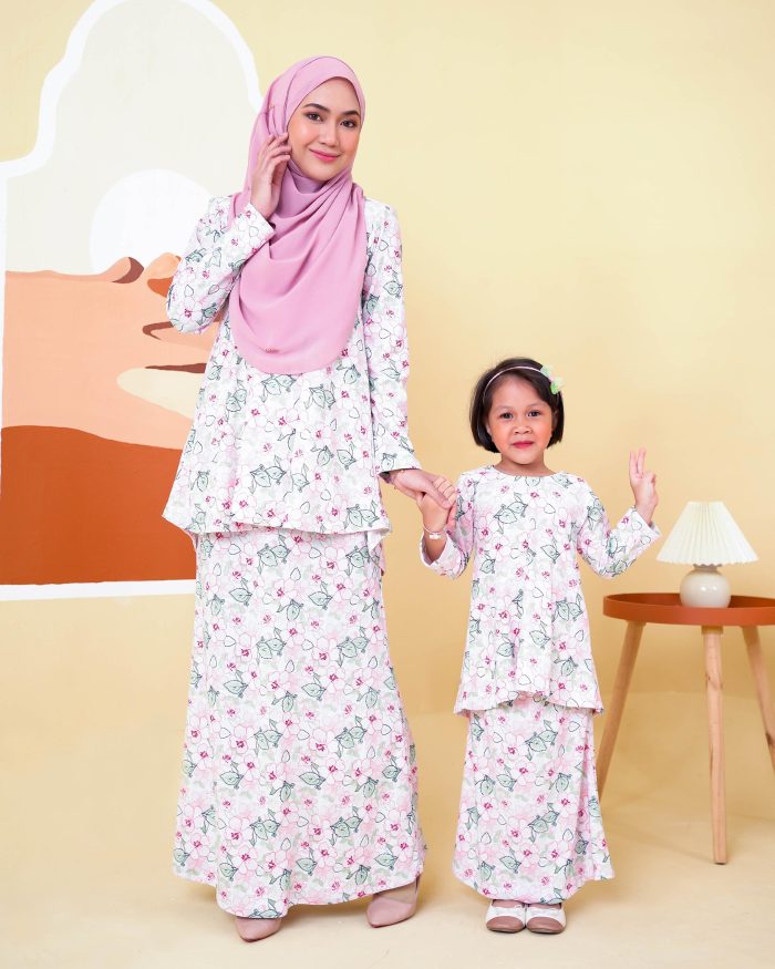 Baju Kurung Lola Printed Kids 2.0 - Allium Delight - Image 4