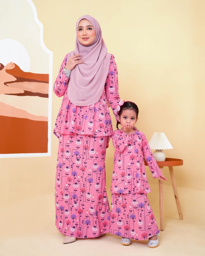 Baju Kurung Lola Printed 2.0 - Amary Pink - Image 5