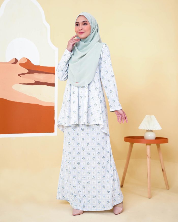 Baju Kurung Lola Printed 2.0 - Aurora Blue - Image 2