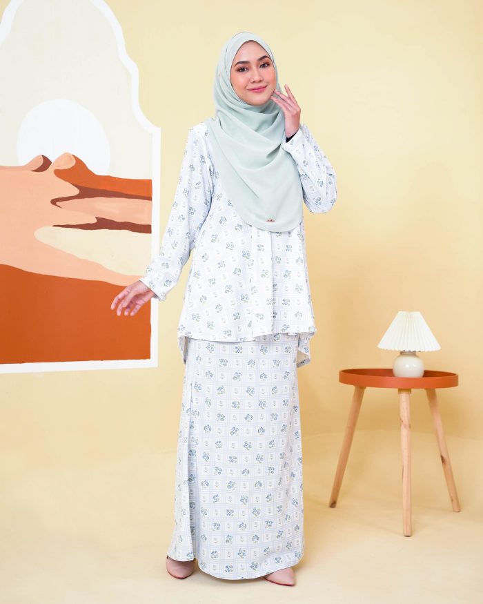 Baju Kurung Lola Printed 2.0 - Aurora Blue - Image 3