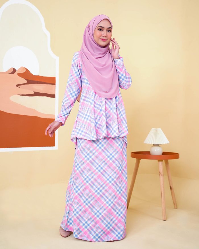 Baju Kurung Lola Printed 2.0 - Gingham Love