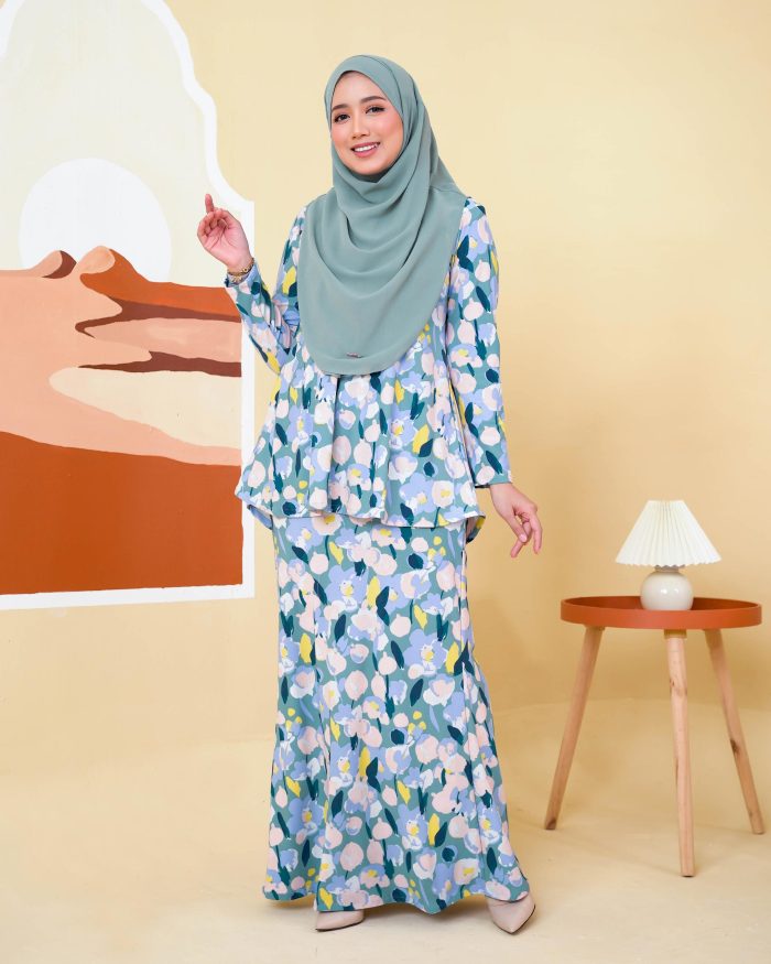 Baju Kurung Lola Printed 2.0 - Vangogh Saffron