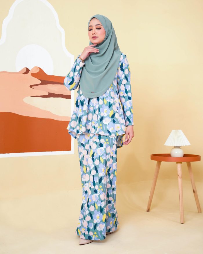 Baju Kurung Lola Printed 2.0 - Vangogh Saffron - Image 3