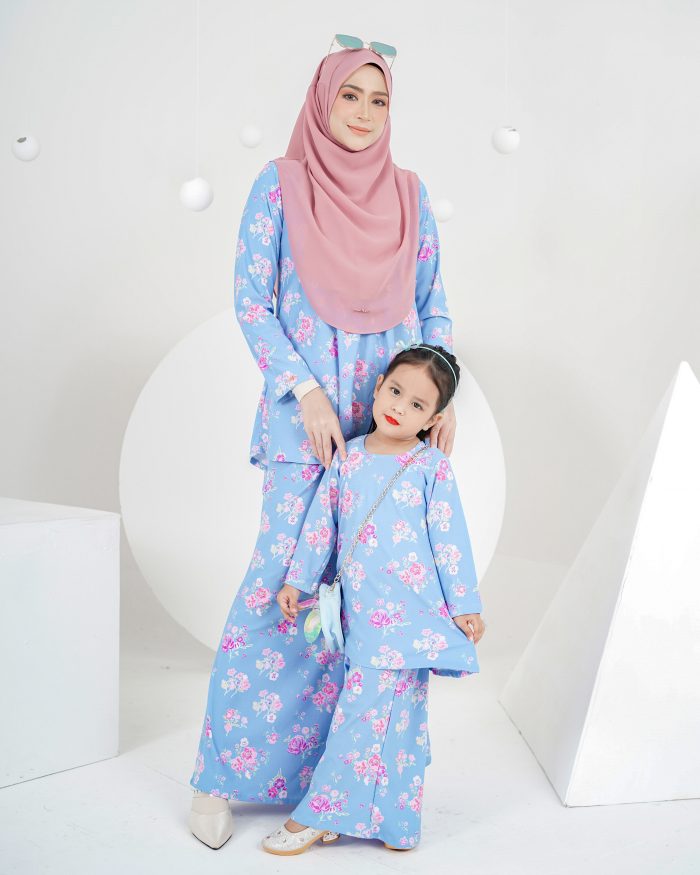 Baju Kurung Lola Printed Kids 2.0 - Vardia Blue - Image 4