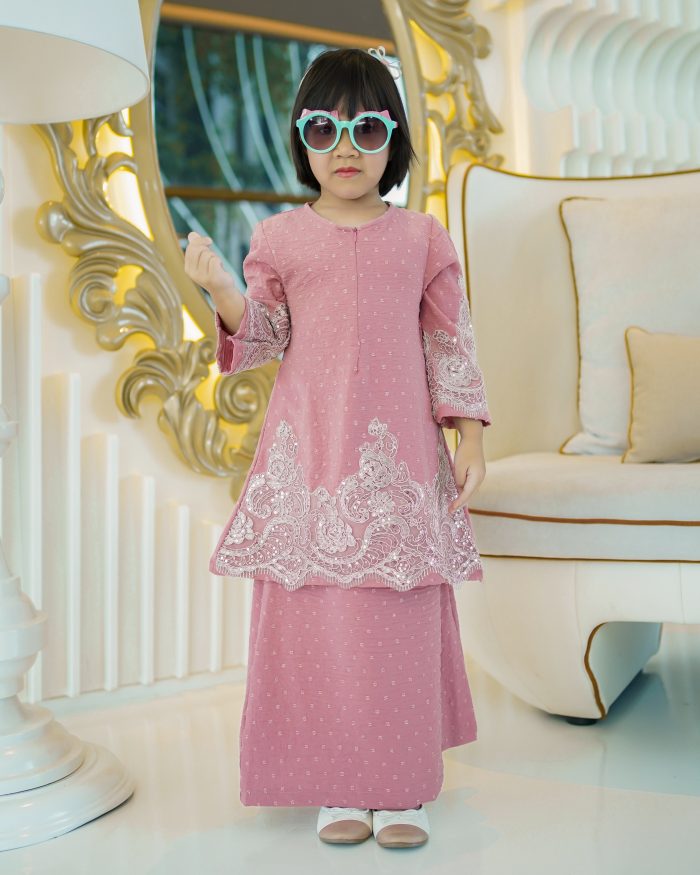 Baju Kurung Moden Lace Ratu Kids - Candy Pink - Image 2