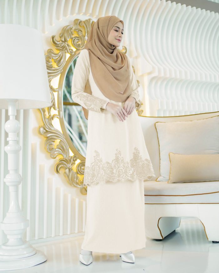 Baju Kurung Moden Lace Ratu - Ivory Cream - Image 2