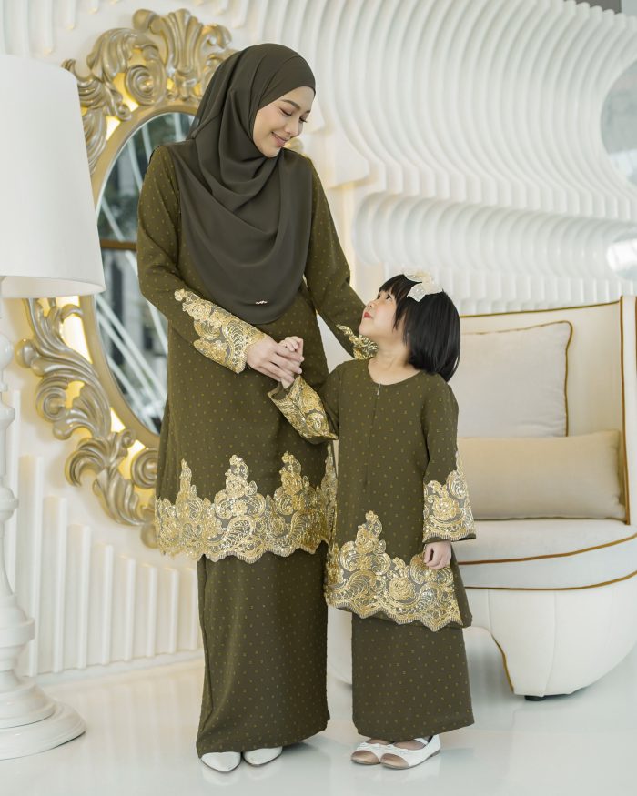 Baju Kurung Moden Lace Ratu - Olive Green - Image 7