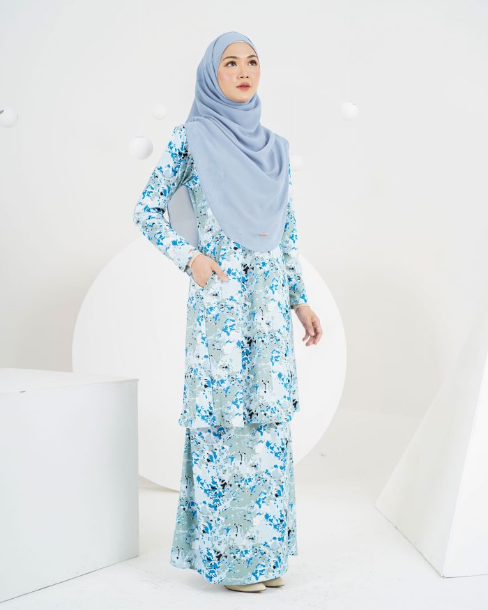 Baju Kurung Laura Printed 5.0 - Blue Cracker - Image 2